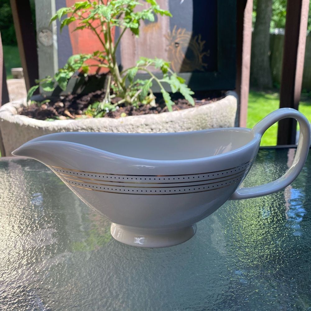 West Elm Fishs Eddy Metallic Gold Gravy Boat